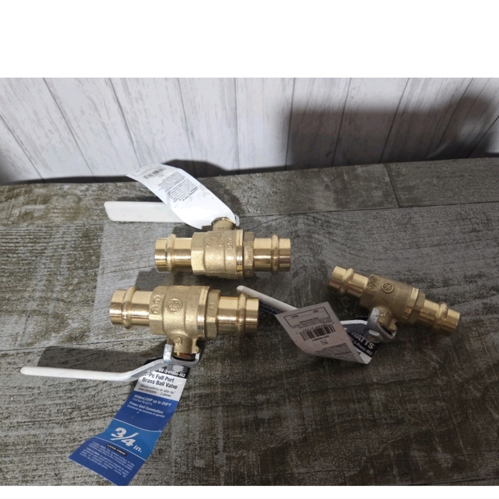 Watts 3 Full Port Brass Ball Valves (2) 3/4" and (1) 1/2"